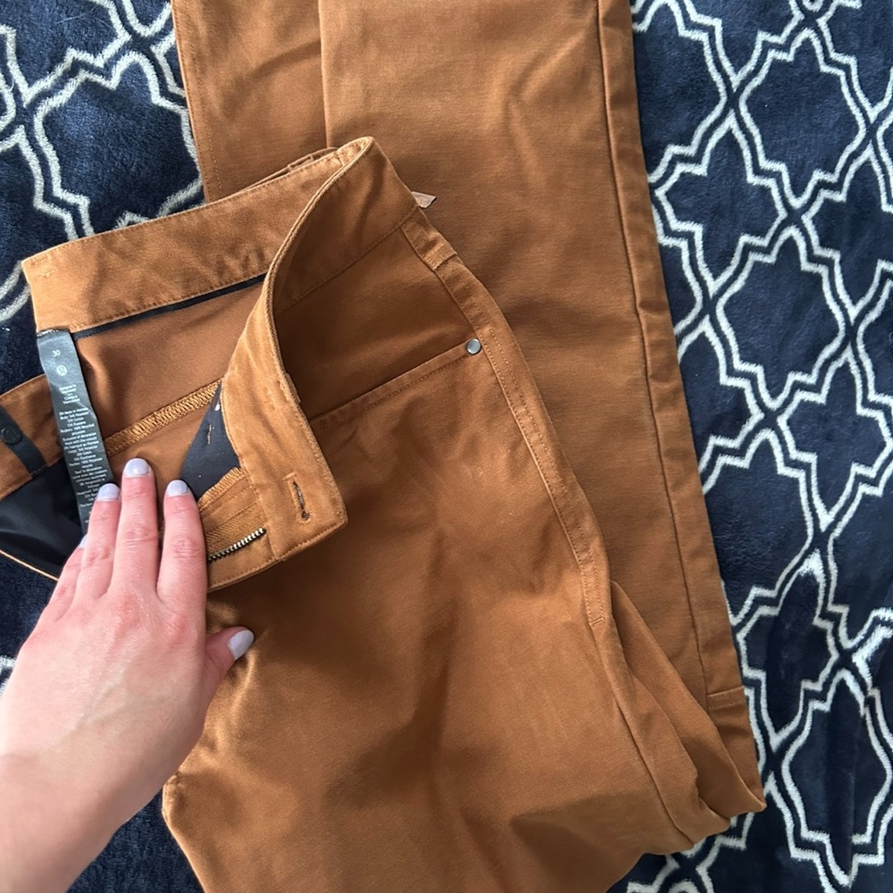 Lululemon ABC Pant Classic *Utilitech 34"  size 30 - Picture 5 of 5